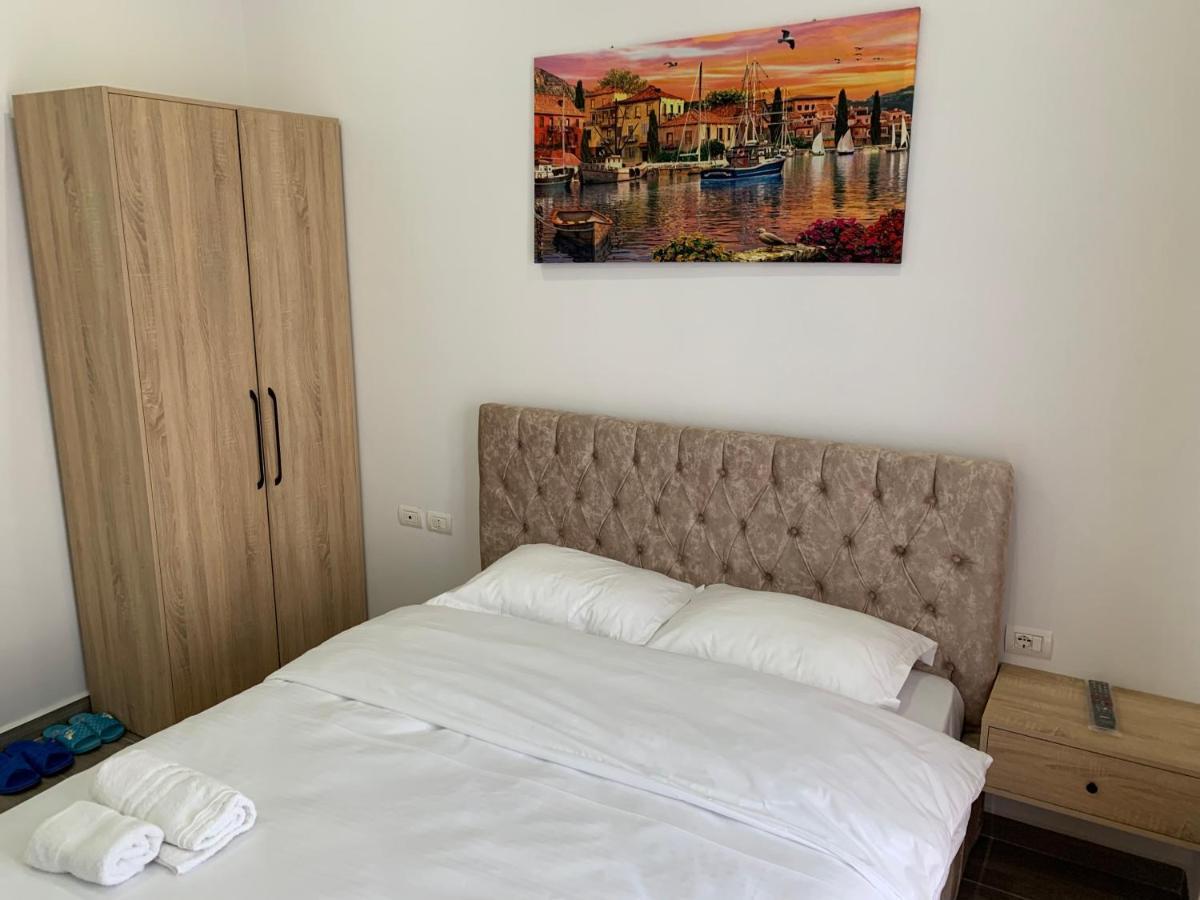 Hotel Restaurant Deso Shijak المظهر الخارجي الصورة