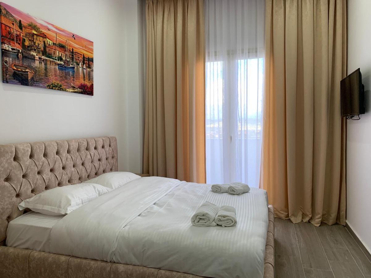 Hotel Restaurant Deso Shijak المظهر الخارجي الصورة
